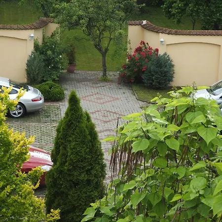 Korona Panzio B&B 3*