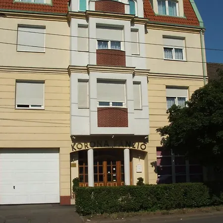 B&B Korona Panzio 3*