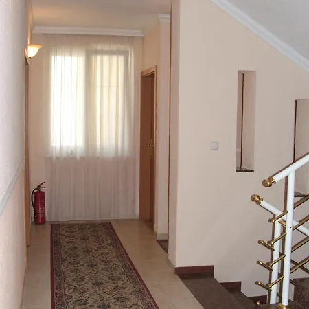 B&B Korona Panzio